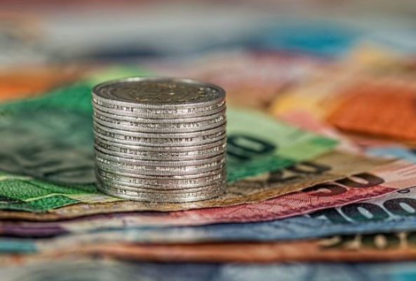 梦见掉钱是什么意思？周公解梦原版破解大全