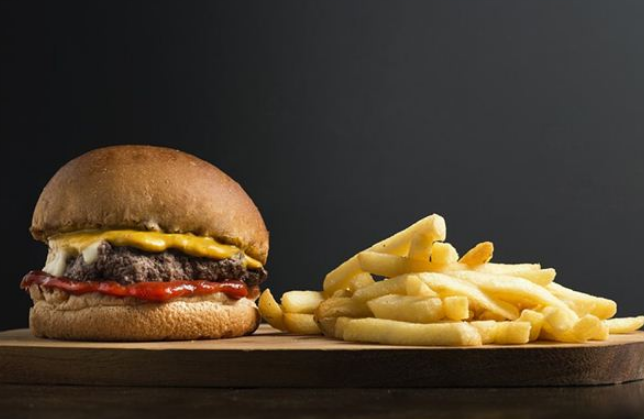 梦见汉堡是什么意思？周公解梦原版破解大全