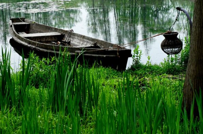 梦见木船是什么意思？周公解梦原版破解大全